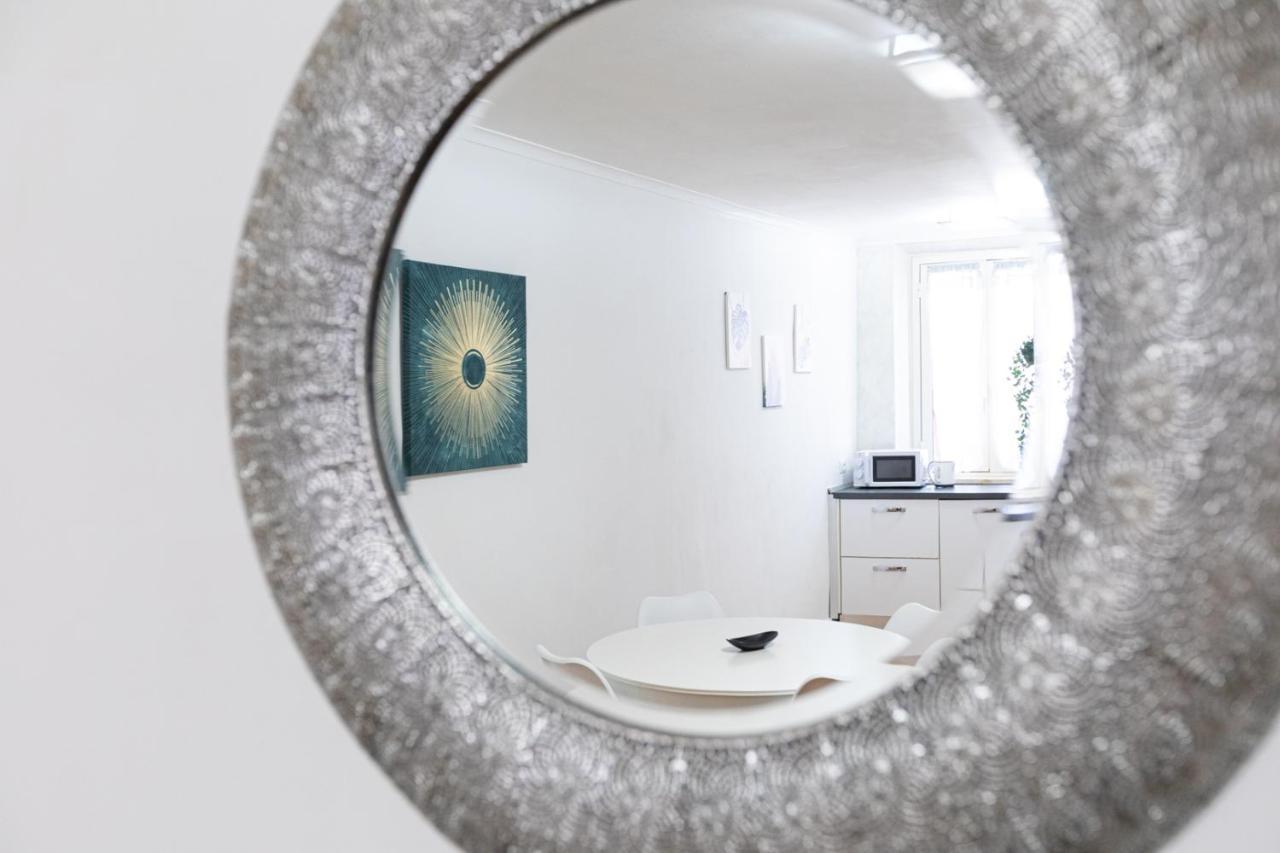 Apartment Mosaic Trastevere Silver - Collection Rom